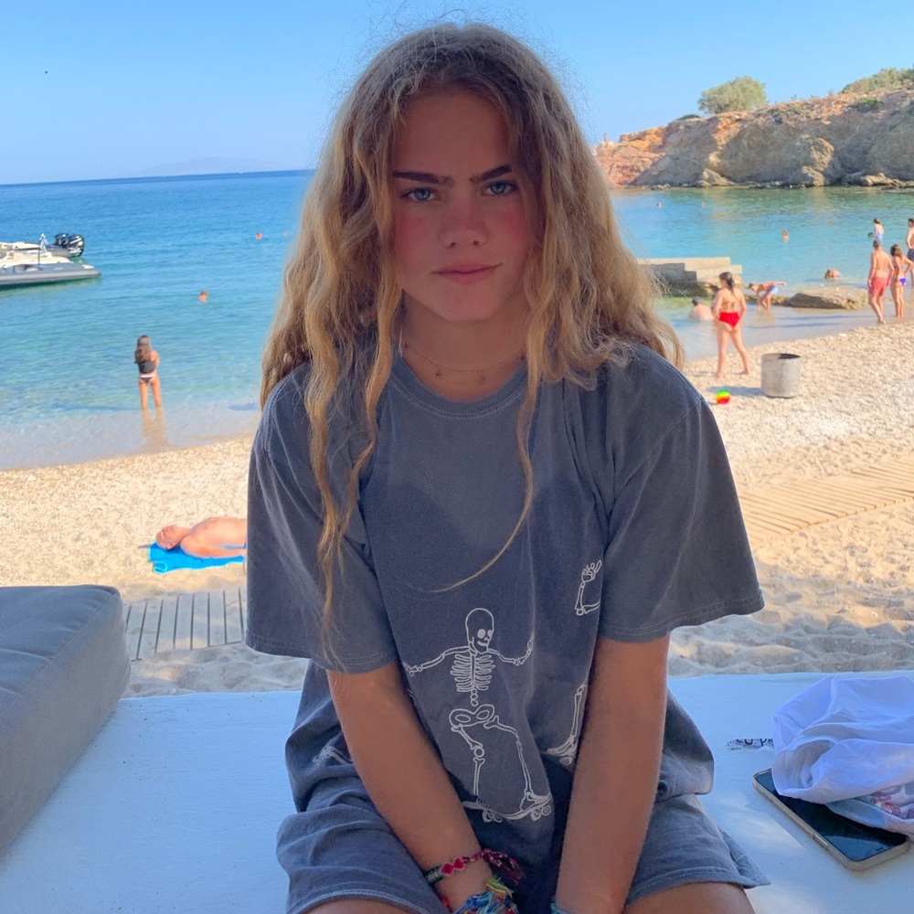 Meet your Posher, Alesia